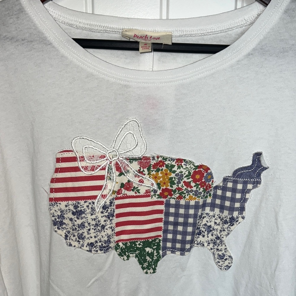 Peach Love USA Land of the Free America Oversized Patchwork Quilted Tee - Picture 2 of 12